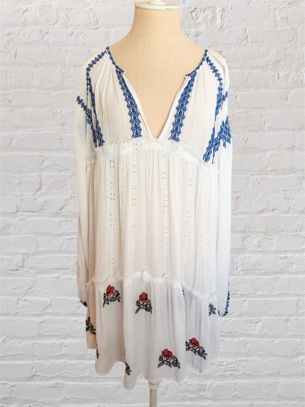 Free People Wild Horses Boho White Embroidered Mini Dress - Picture 2 of 16